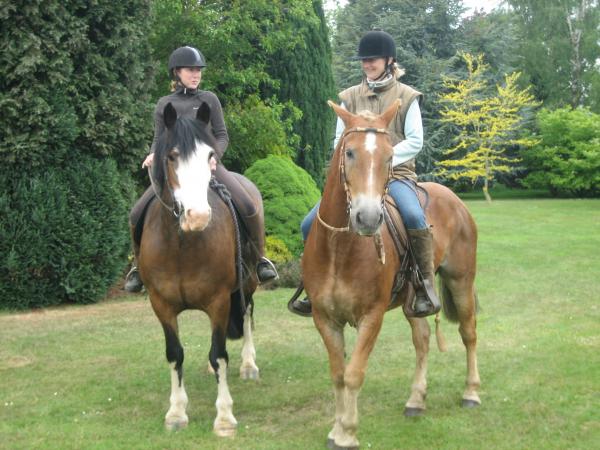 IMG 1122
Kim and Splash Katie and Buddy 06/05/07